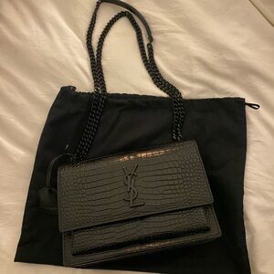 Saint Laurent Sunset Medium YSL Crossbody Bag in Croc-Emboassed Leather so Black